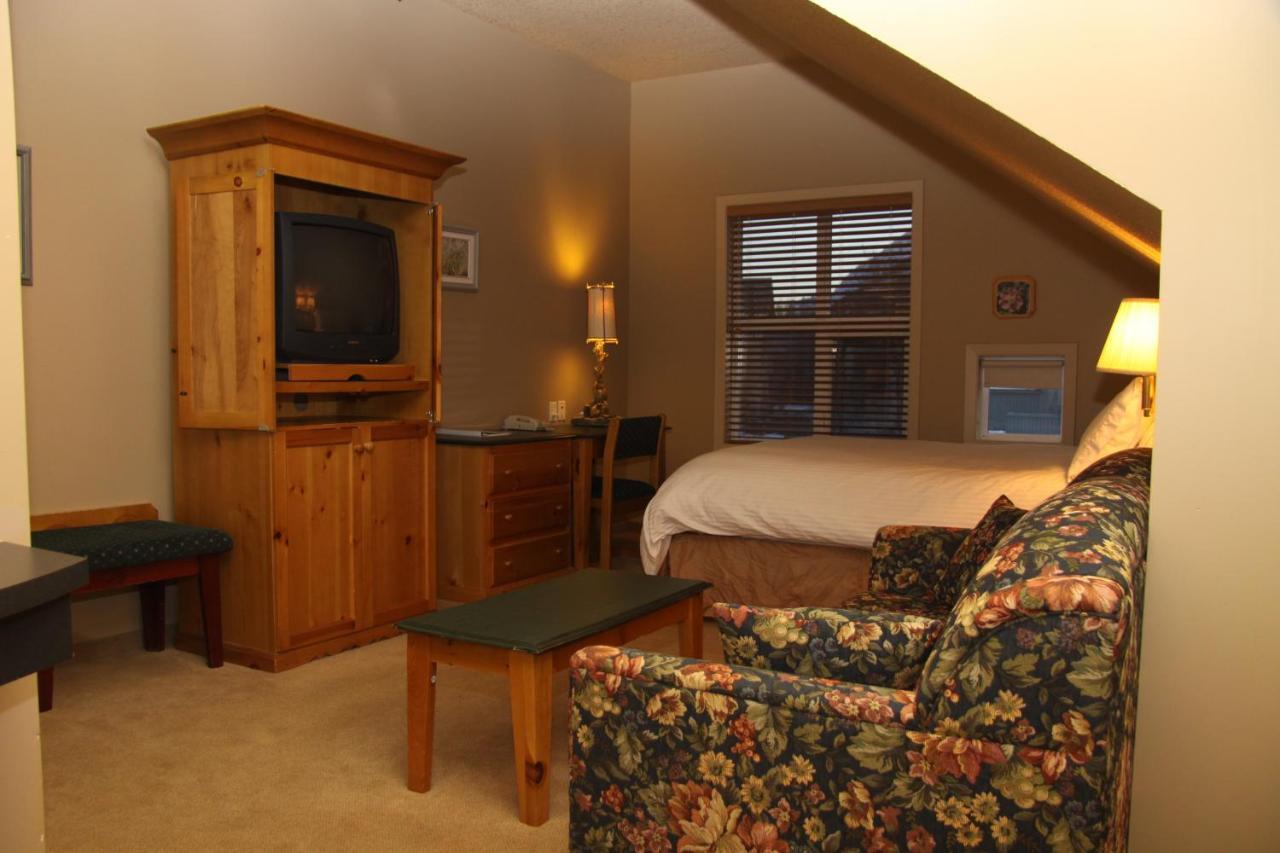 Waterton Lakes Lodge Resort Kültér fotó